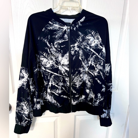 Torrid Lovesick Color Block Bomber Jacket Palms Black grunge Beachcore retro - Picture 3 of 10